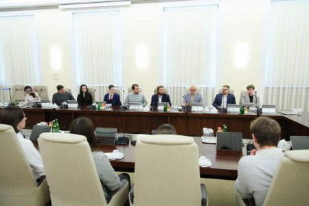 Click to zoom the picture.